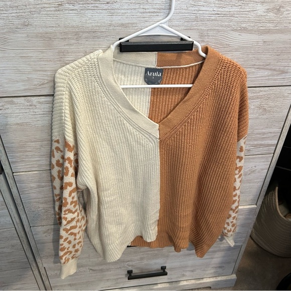 Camilla Animal Colorblock Pullover Sweater - Picture 4 of 5